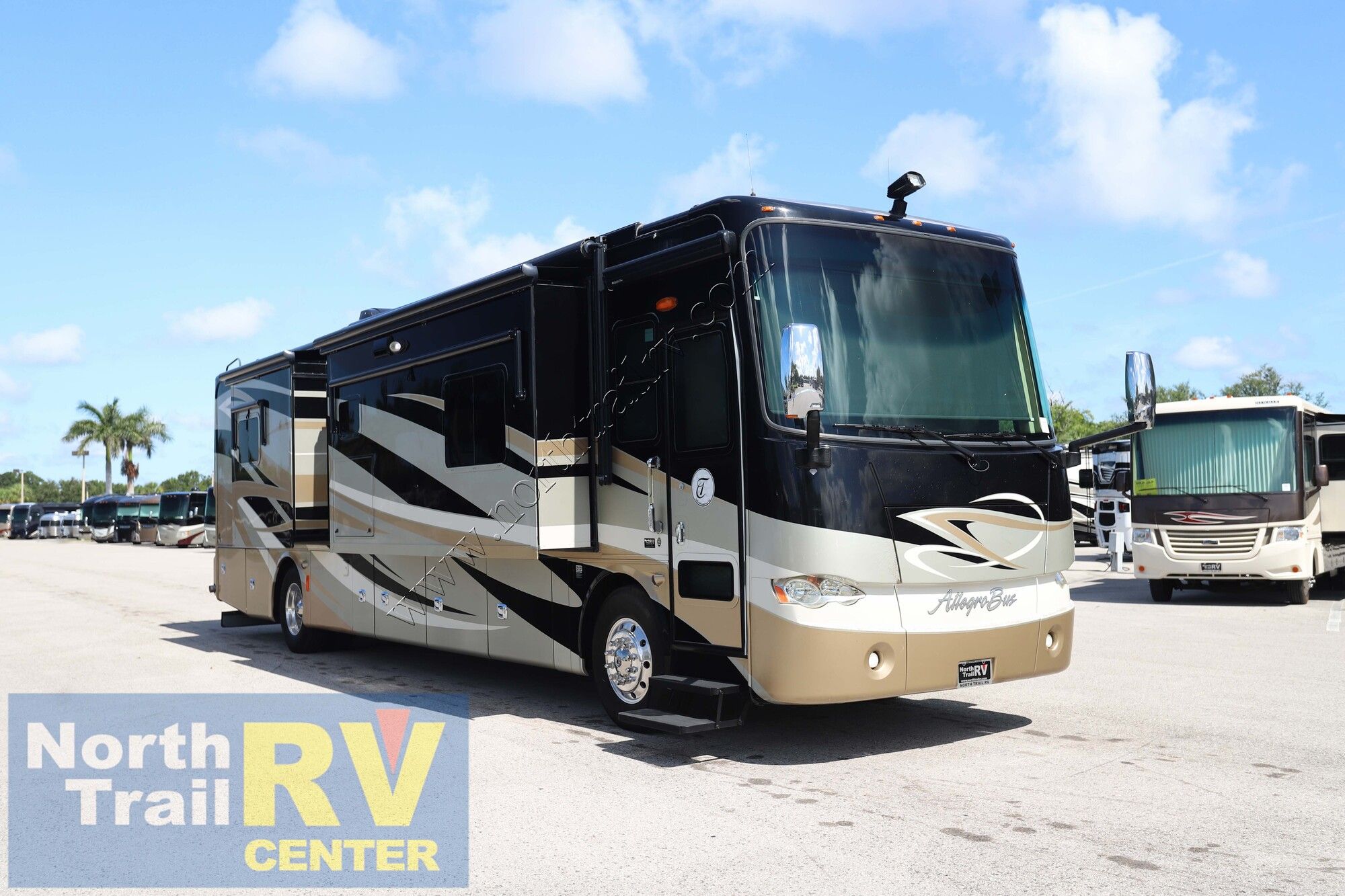Used 2012 Tiffin Motor Homes Allegro Bus 40QBP Class A  For Sale