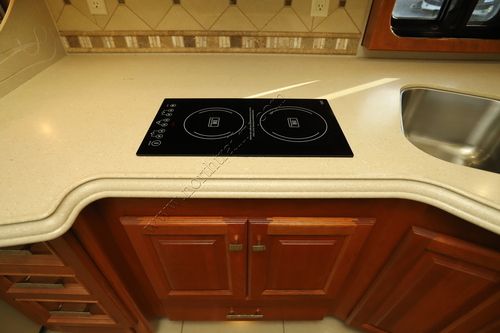 2012 Tiffin Motor Homes Allegro Bus 40QBP Class A