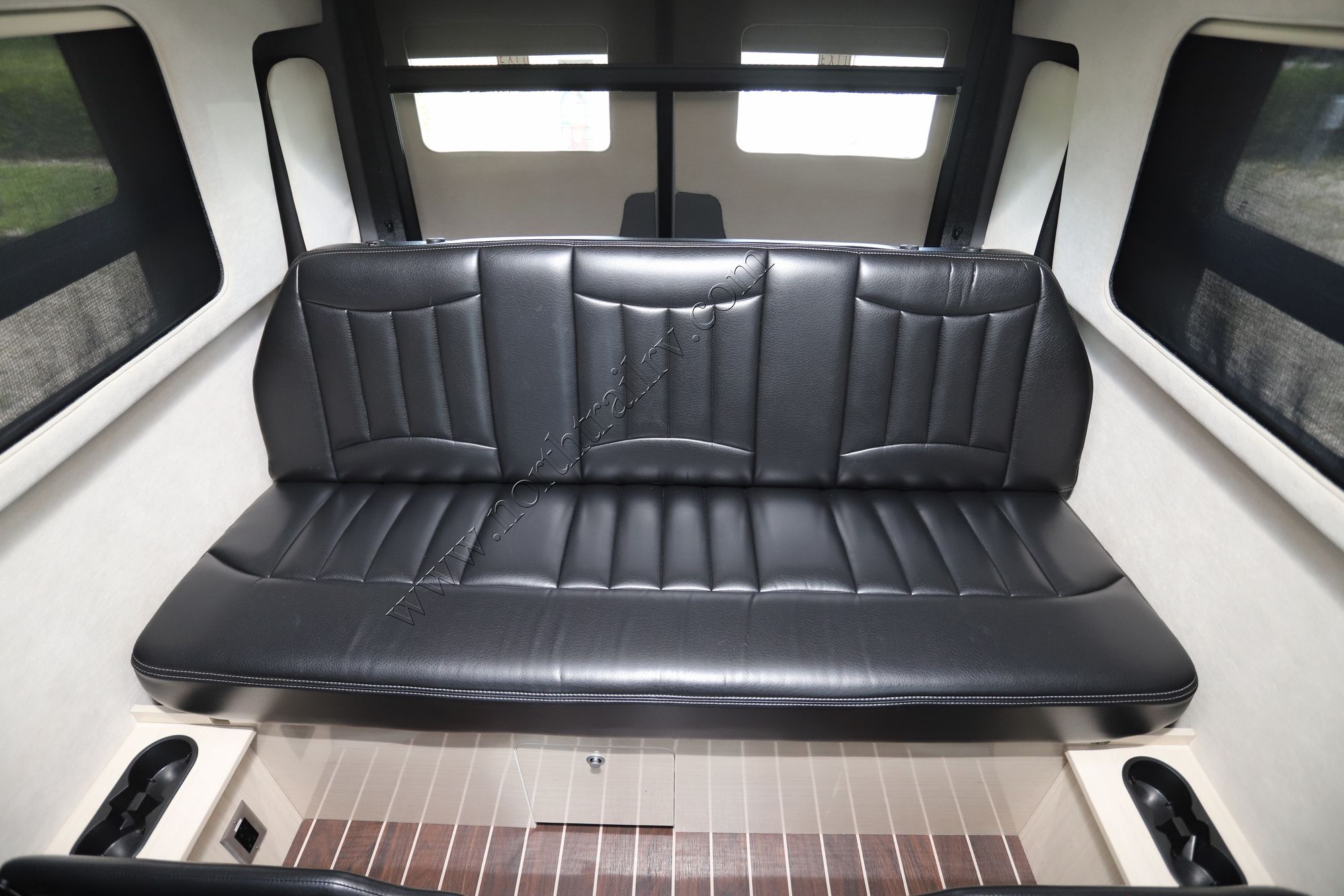 Used 2018 Airstream Interstate LOUNGE Class B  For Sale