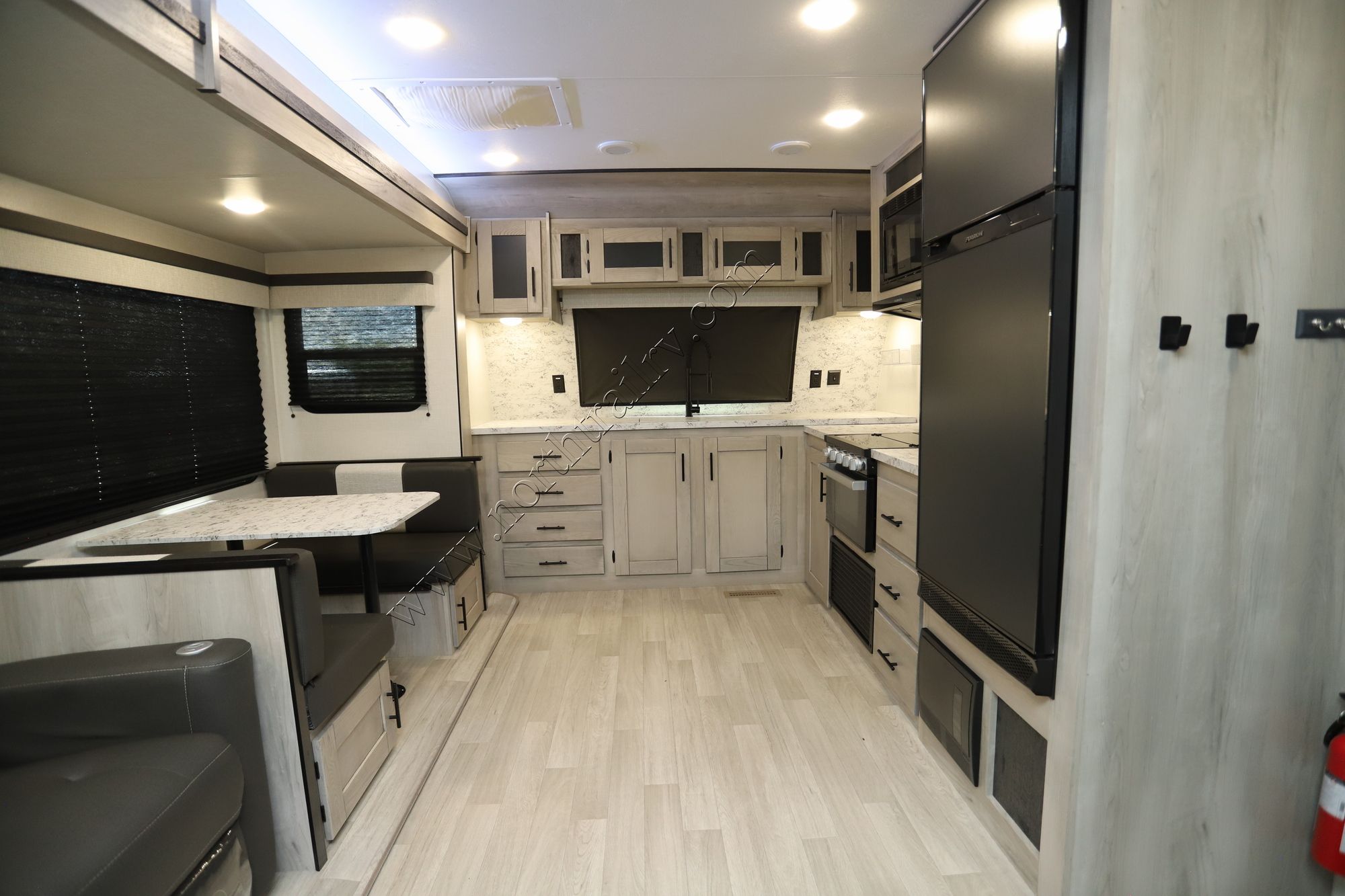 Used 2024 K-Z Connect 272FK Travel Trailer  For Sale