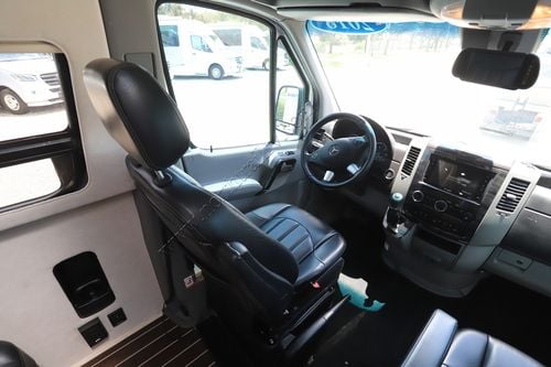 2018 Airstream Interstate LOUNGE