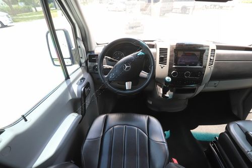 2018 Airstream Interstate LOUNGE