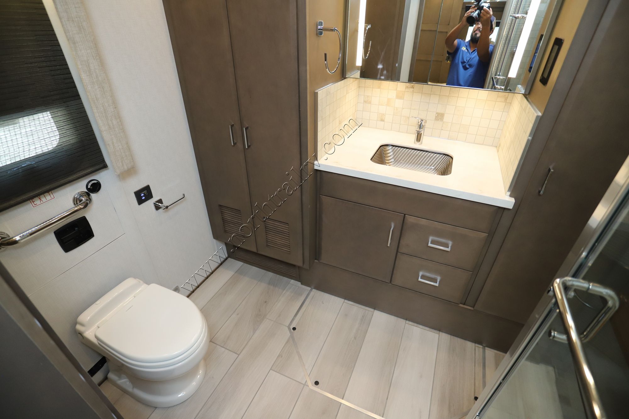 Used 2025 Newmar Mountain Aire 4118 Class A  For Sale