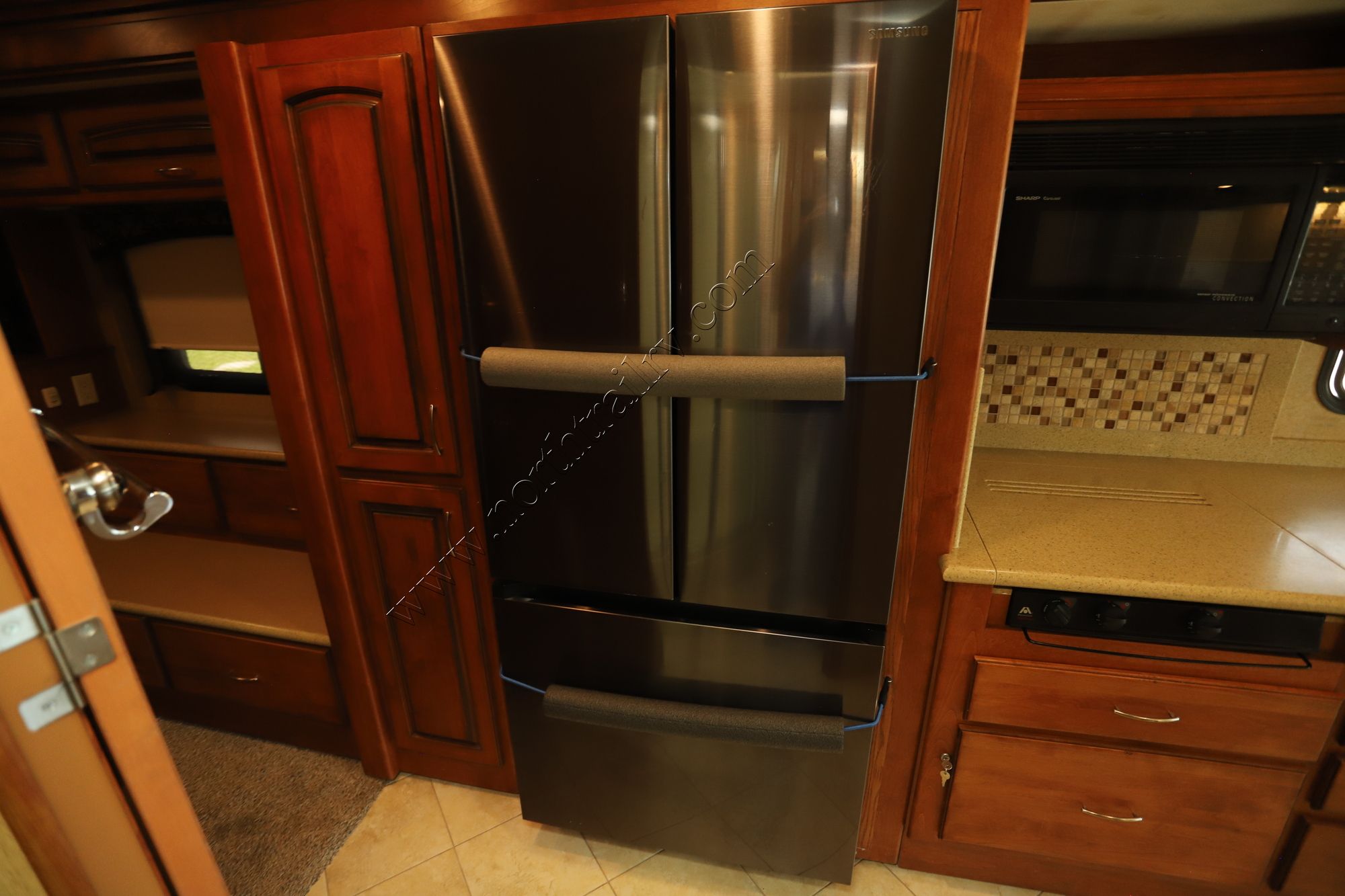 Used 2011 Monaco Caymen 36PFT Class A  For Sale