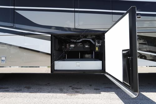 2025 Newmar Mountain Aire 4118