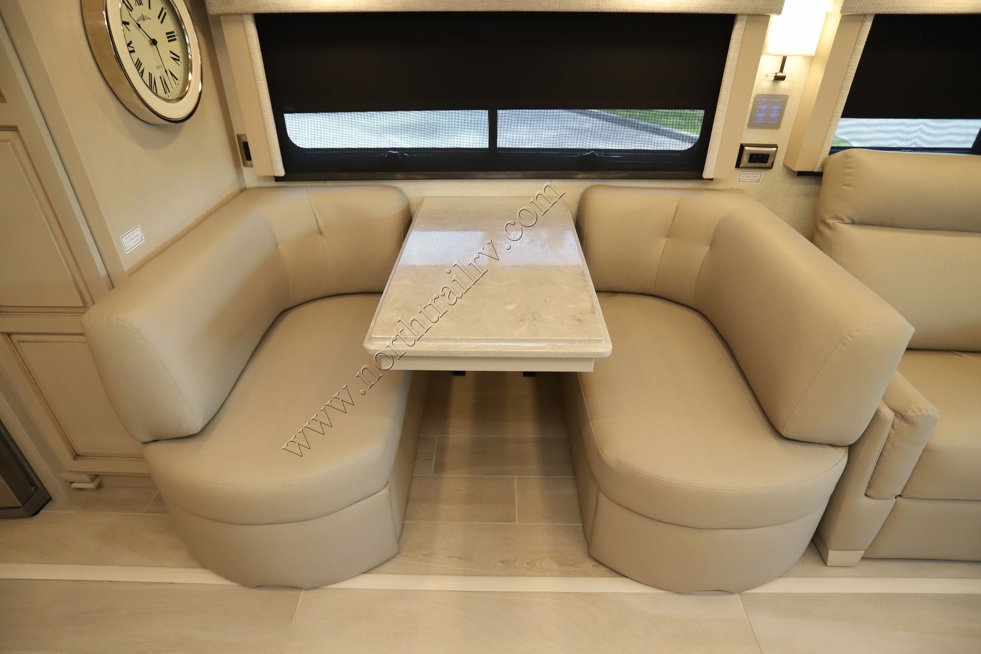 Used 2023 Newmar Dutch Star 4325 Class A  For Sale