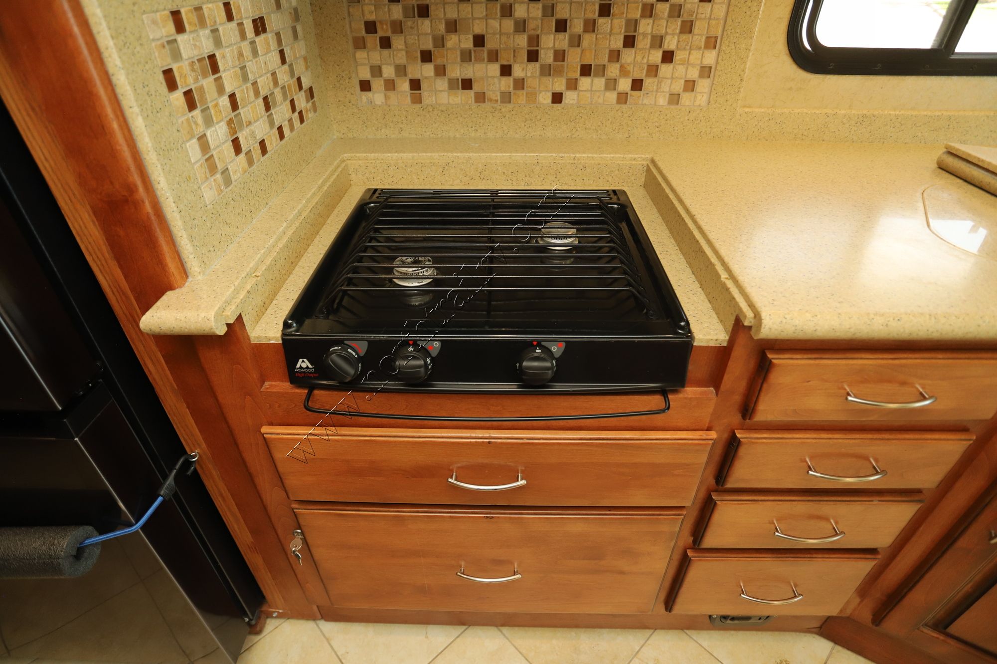 Used 2011 Monaco Caymen 36PFT Class A  For Sale