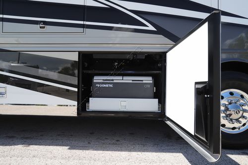 2025 Newmar Mountain Aire 4118