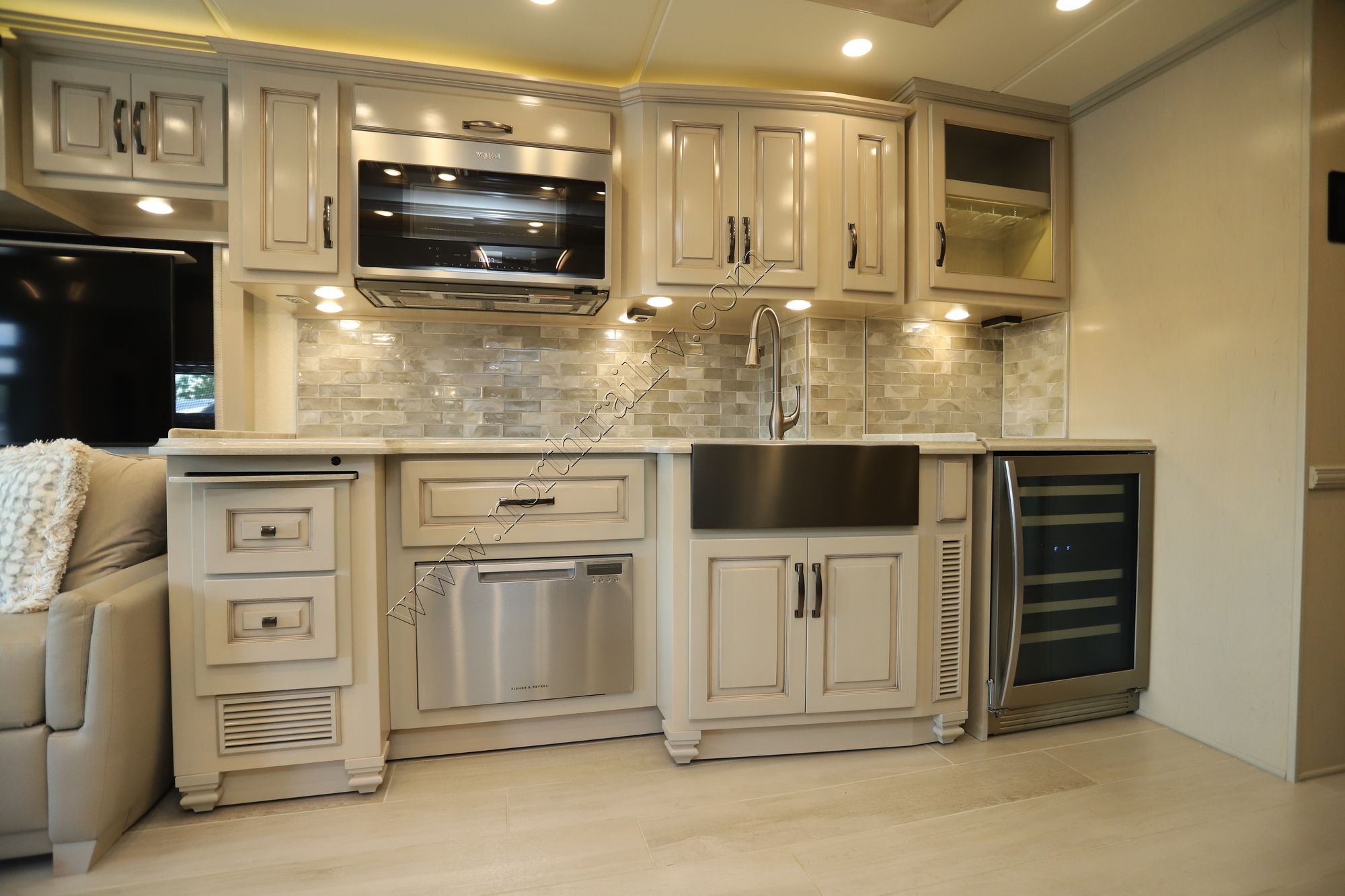 Used 2023 Newmar Dutch Star 4325 Class A  For Sale