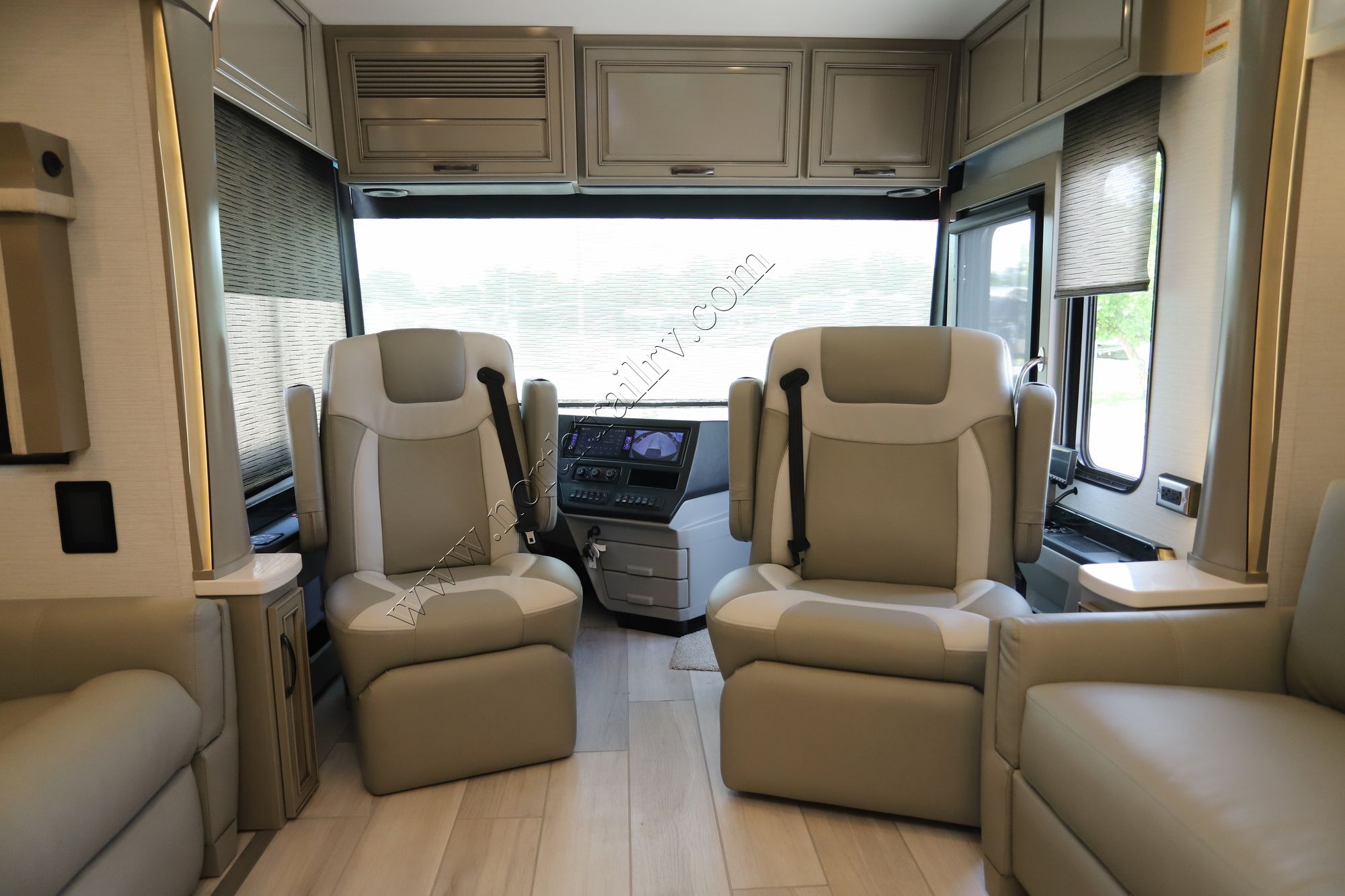 New 2026 Newmar Dutch Star 4081 Class A  For Sale