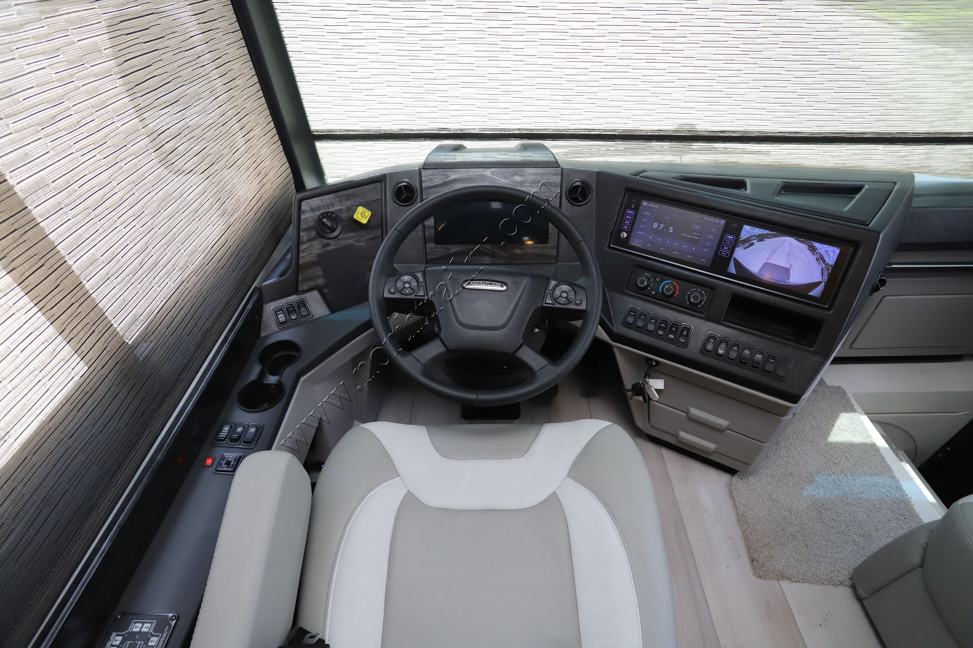 New 2026 Newmar Dutch Star 4081 Class A  For Sale