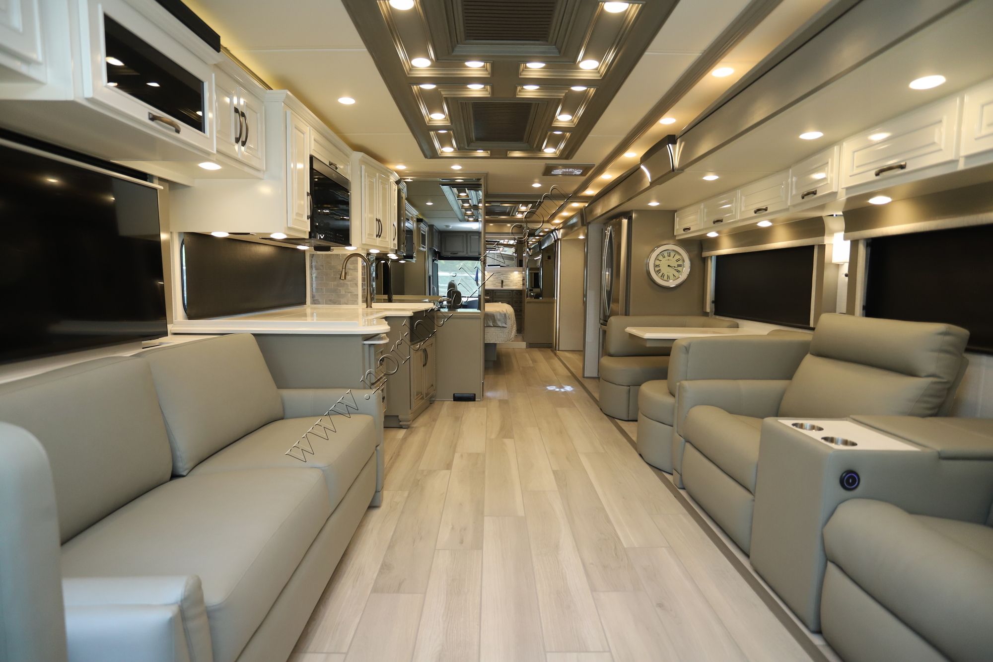 New 2026 Newmar Dutch Star 4081 Class A  For Sale