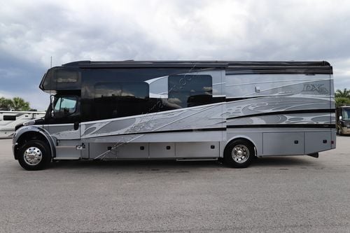 2023 Dynamax Dx3 34KD