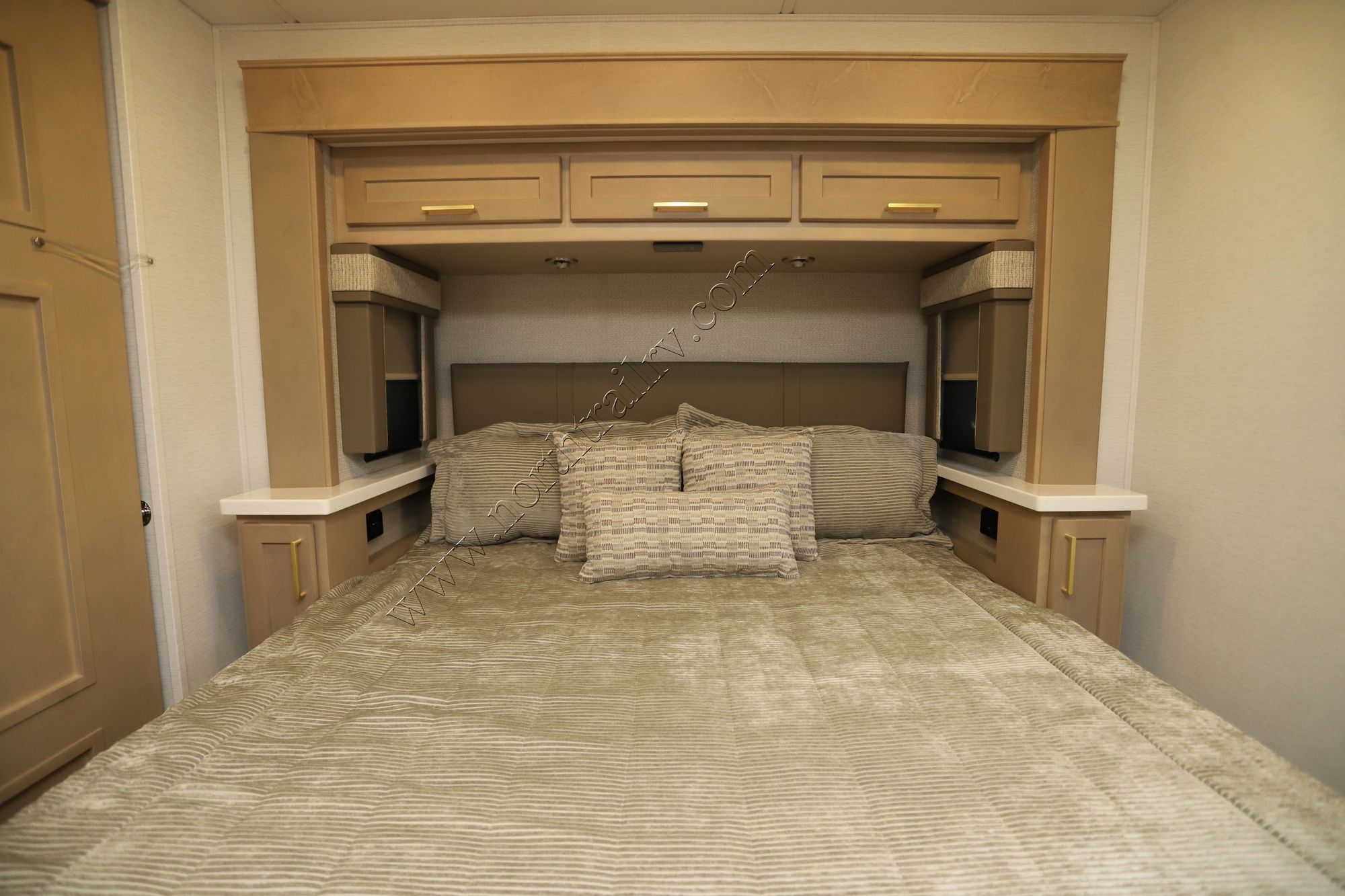 New 2026 Renegade Rv Valencia 36SB Super C  For Sale