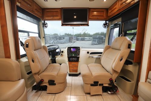 2019 Tiffin Motor Homes Breeze 33BR