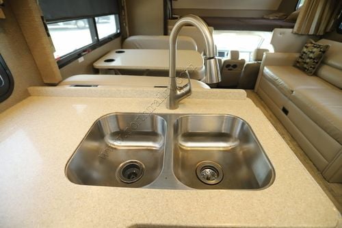 2016 Thor Chateau 35SB