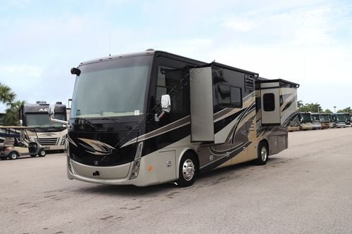 2019 Tiffin Motor Homes Breeze 33BR