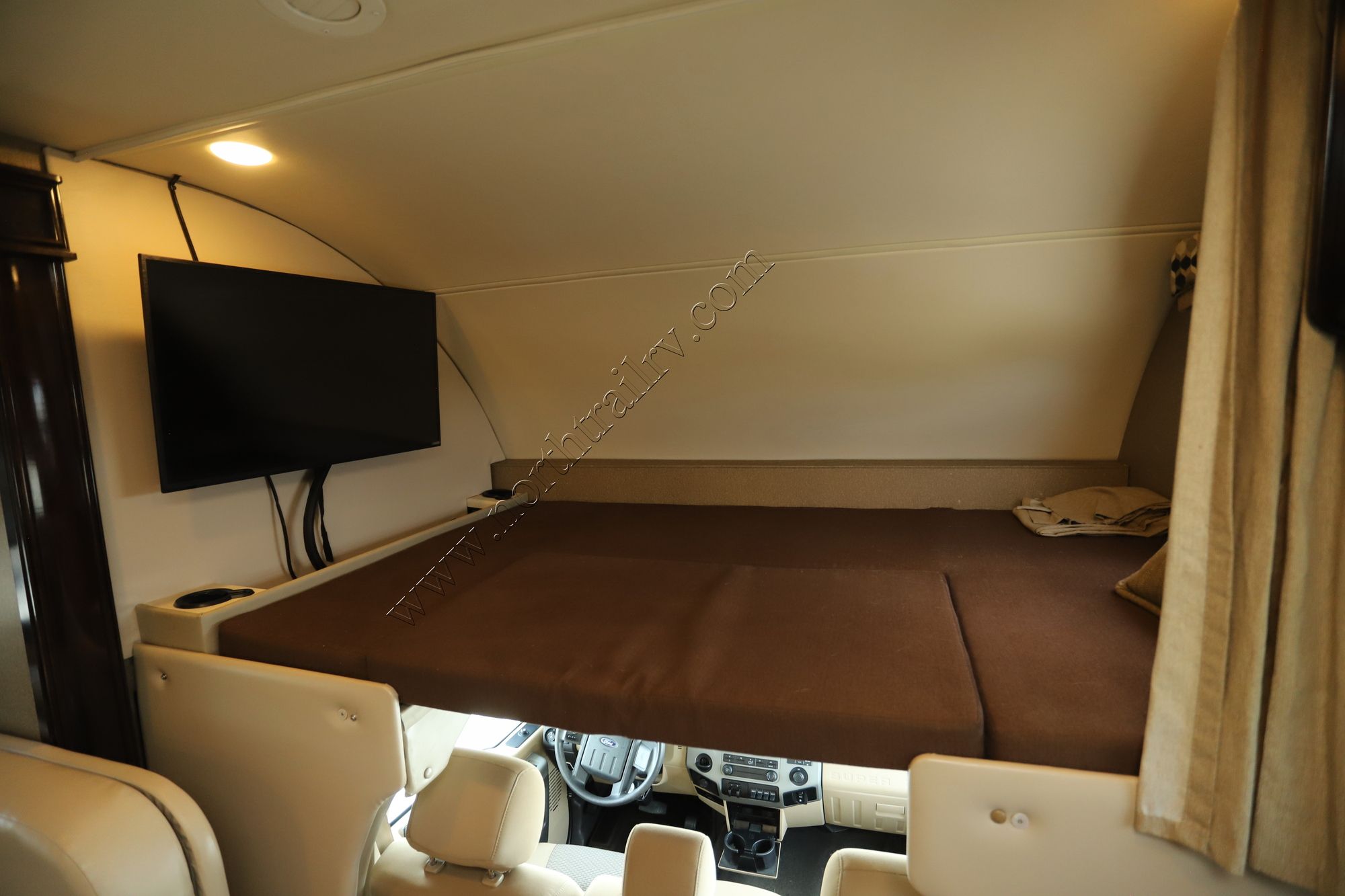 Used 2016 Thor Chateau 35SB Super C  For Sale