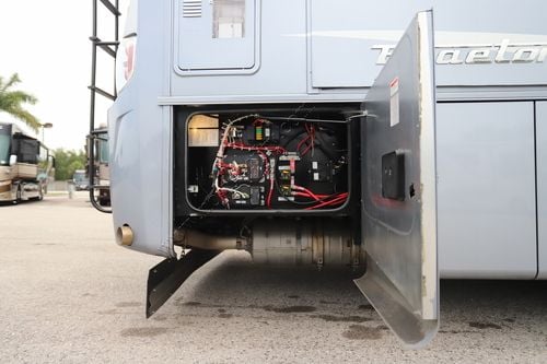 2018 Tiffin Motor Homes Phaeton 40IH