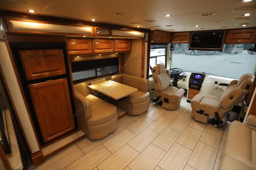 2019 Tiffin Motor Homes Breeze 33BR