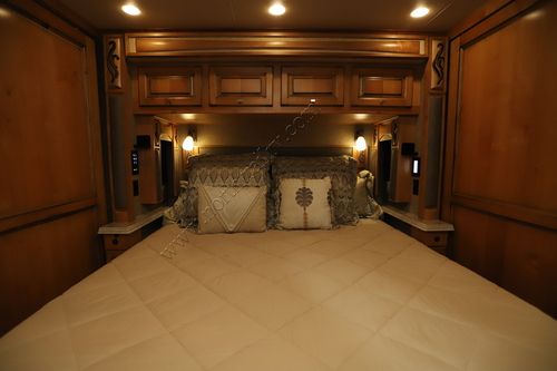 2018 Tiffin Motor Homes Phaeton 40IH