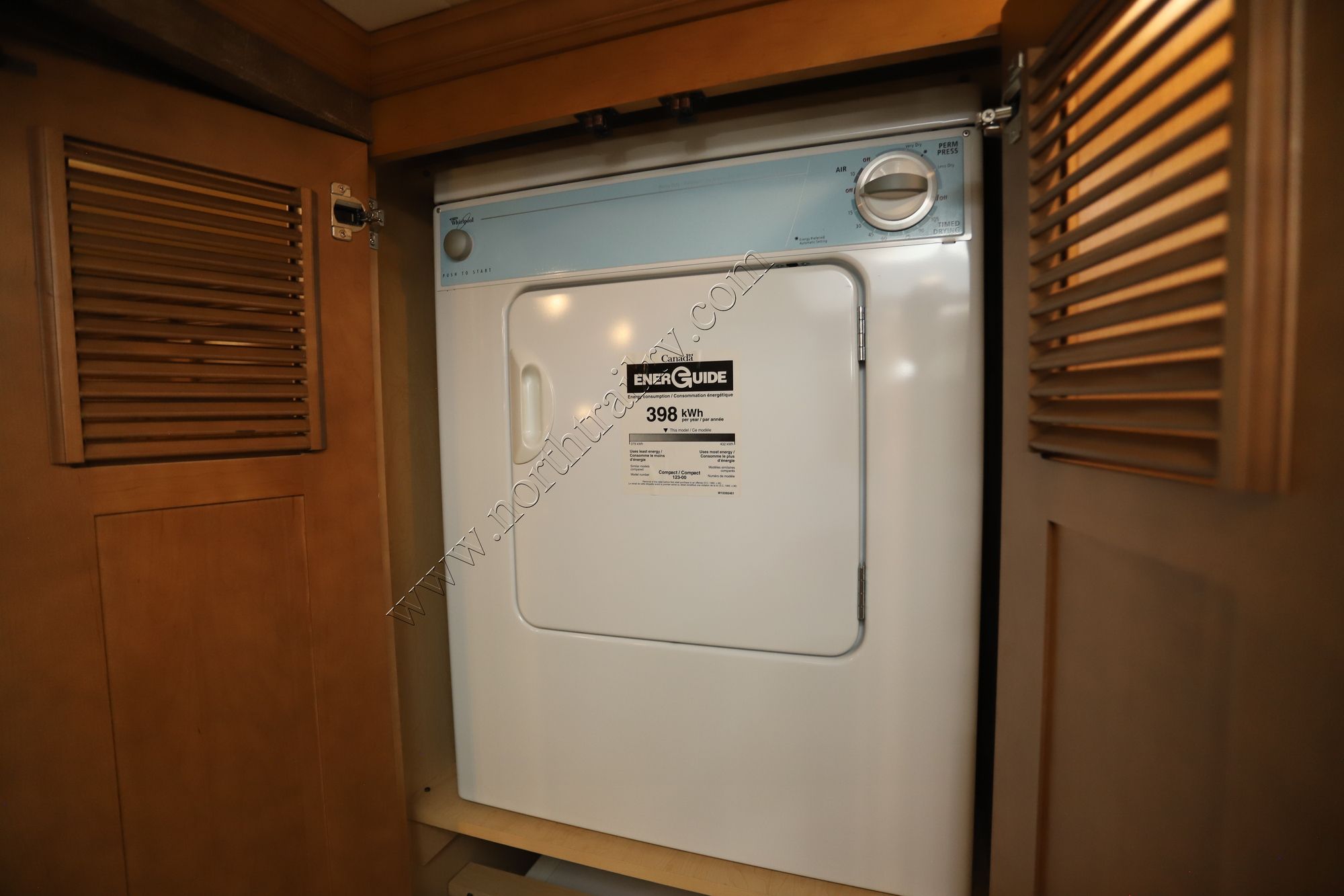 Used 2014 Newmar Dutch Star 4369 Class A  For Sale