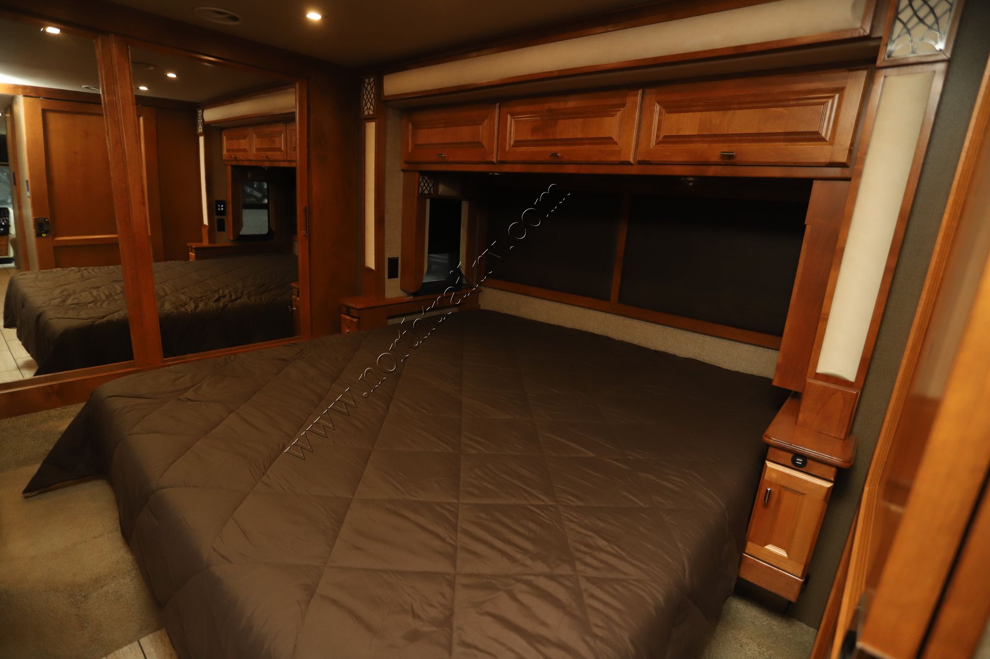 Used 2019 Tiffin Motor Homes Breeze 33BR Class A  For Sale
