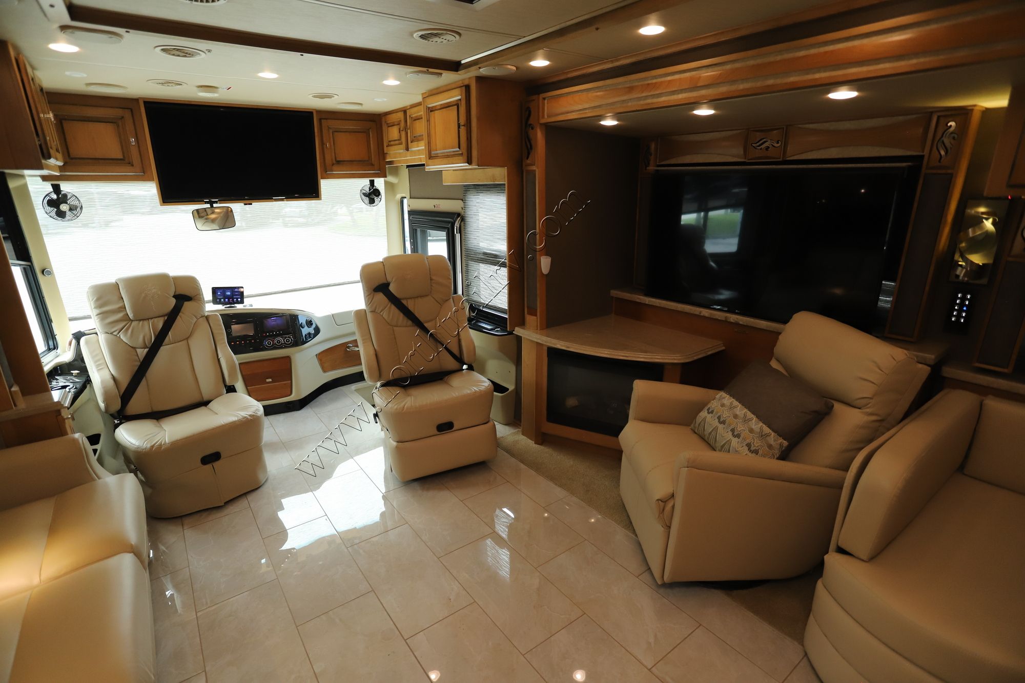 Used 2018 Tiffin Motor Homes Phaeton 40IH Class A  For Sale
