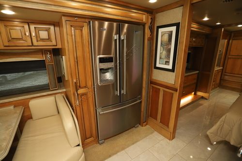 2018 Tiffin Motor Homes Phaeton 40IH