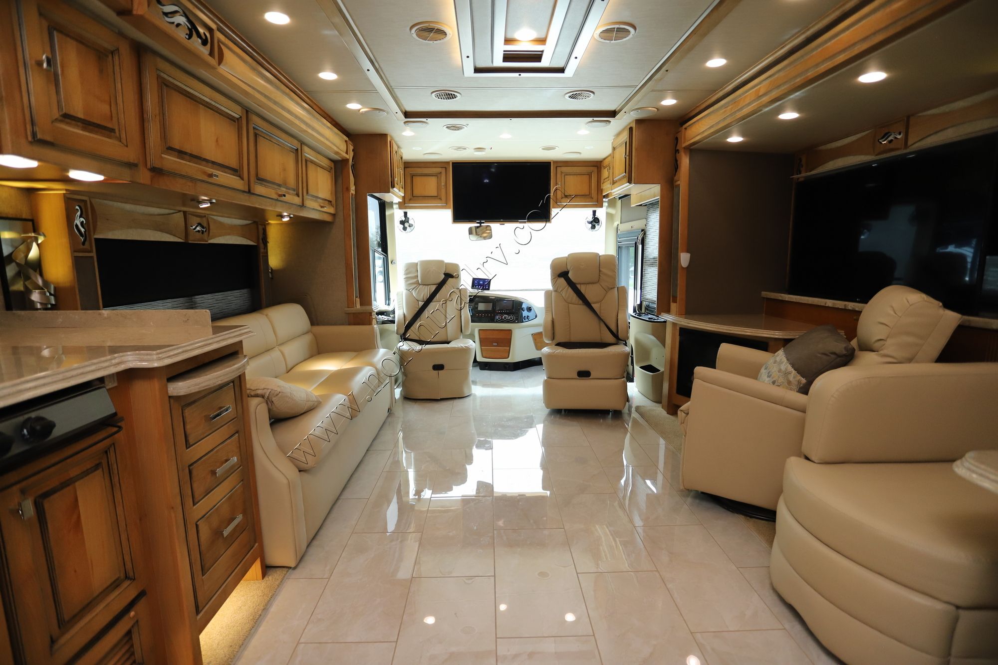 Used 2018 Tiffin Motor Homes Phaeton 40IH Class A  For Sale
