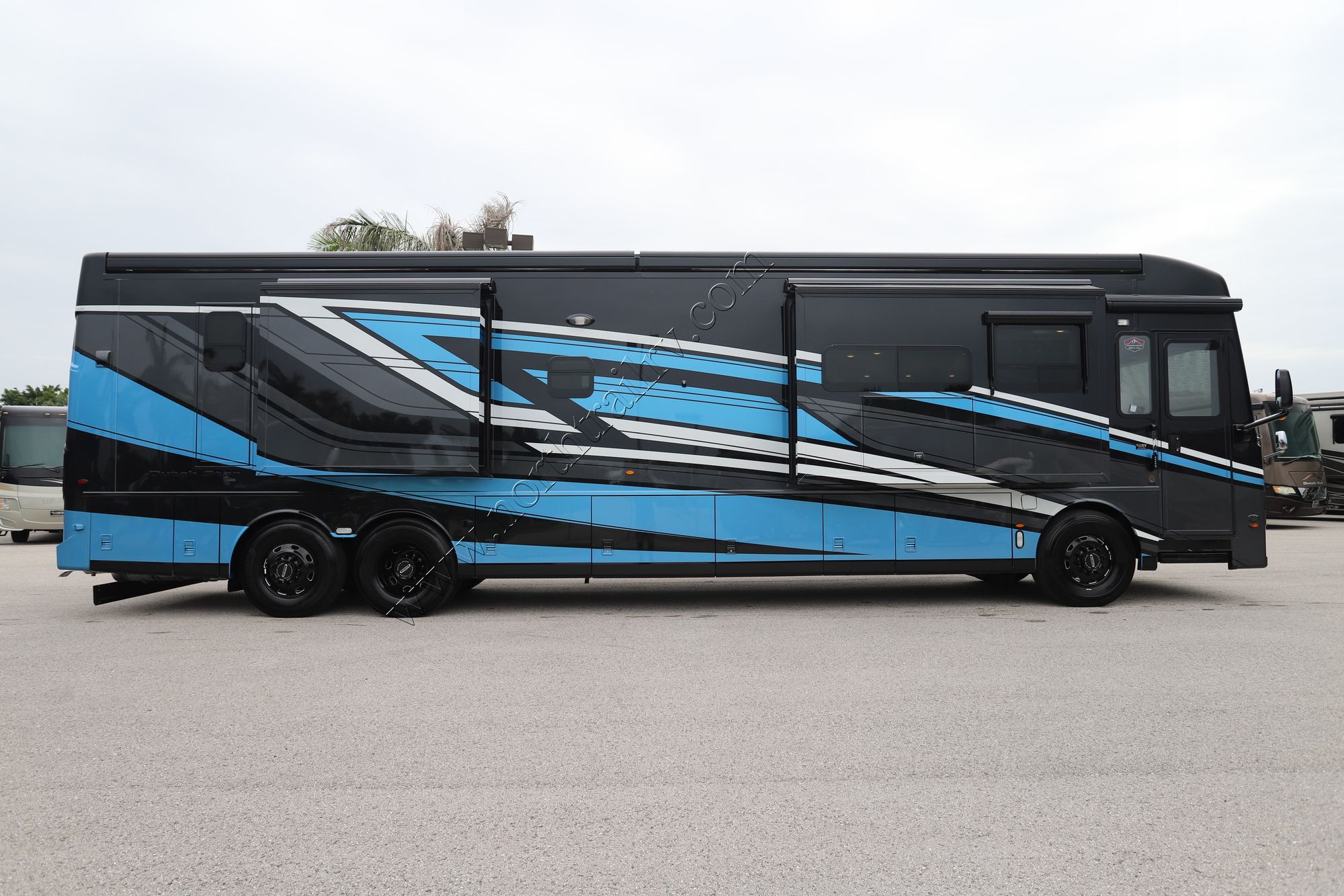 New 2026 Newmar Dutch Star 4340 Class A  For Sale