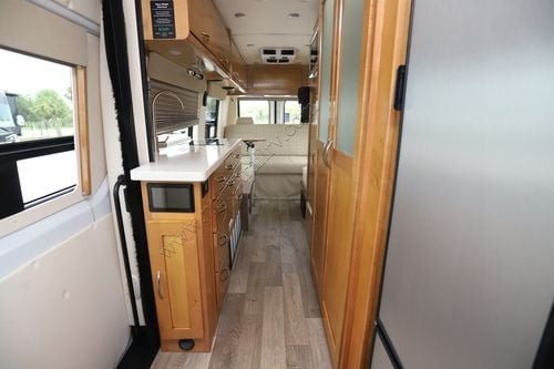 2023 Coachmen Galleria 24FL