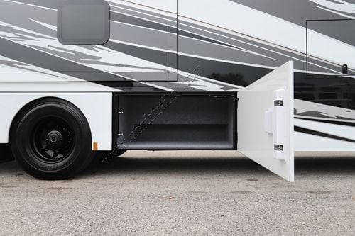 2026 Renegade Rv Verona 40VBH
