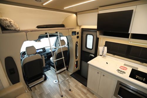 2026 Tiffin Motor Homes Wayfarer 25XRW