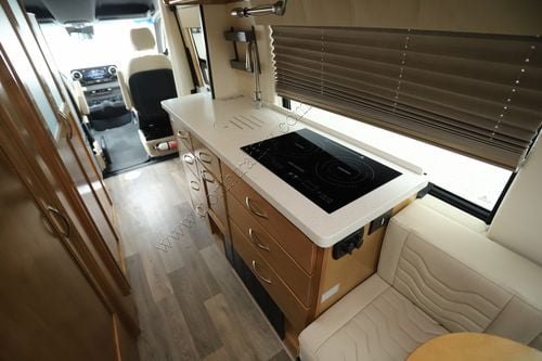 2023 Coachmen Galleria 24FL
