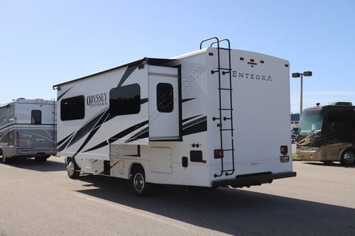 2025 Entegra Odyssey 24B
