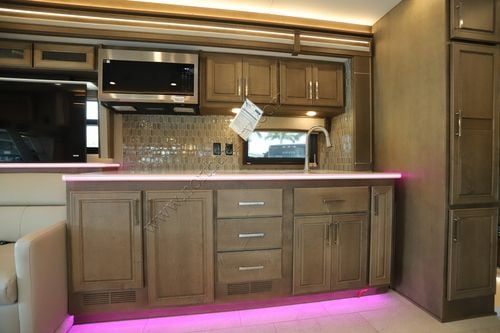 2026 Renegade Rv Classic 45CMR