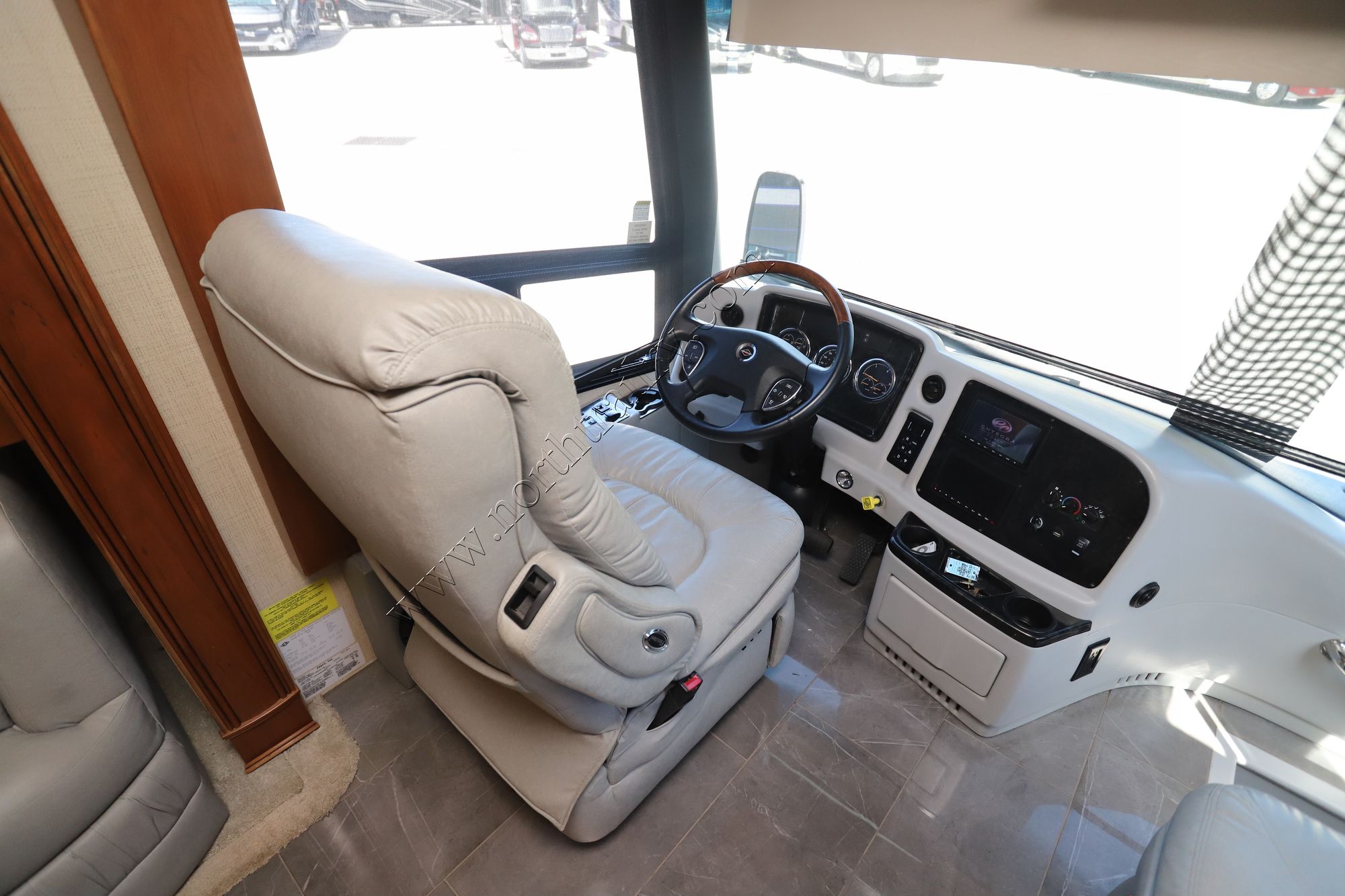 Used 2016 Entegra Anthem 44DLQ Class A  For Sale