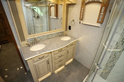 2016 Entegra Anthem 44DLQ