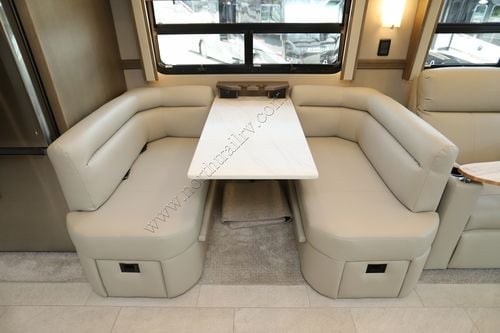 2026 Renegade Rv Classic 45CMR