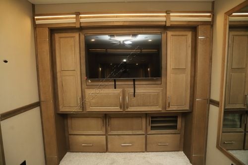 2026 Renegade Rv Classic 45CMR