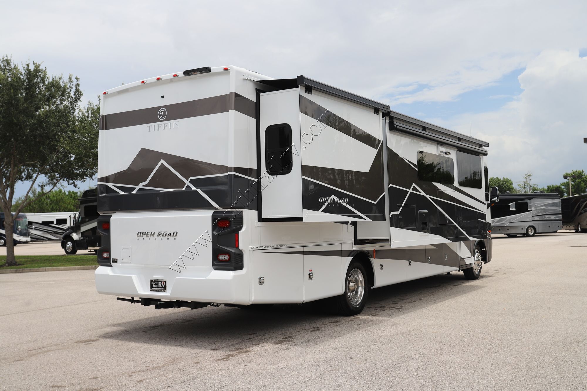 New 2026 Tiffin Motor Homes Allegro 34PA Class A  For Sale