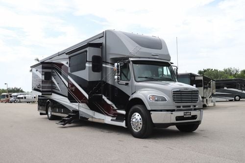 2023 Newmar Super Star 4065