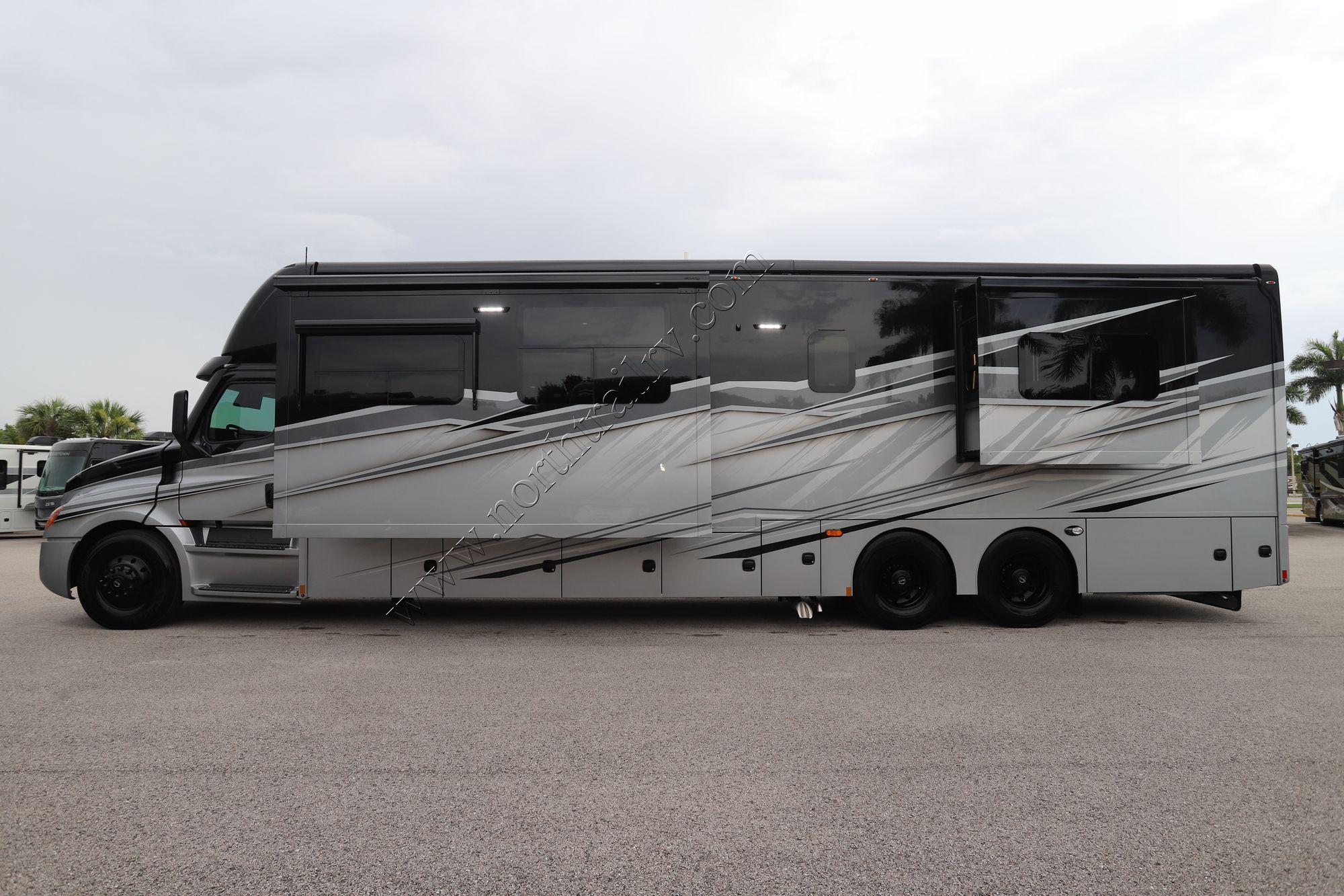 New 2026 Renegade Rv Xl X45BBC Super C  For Sale