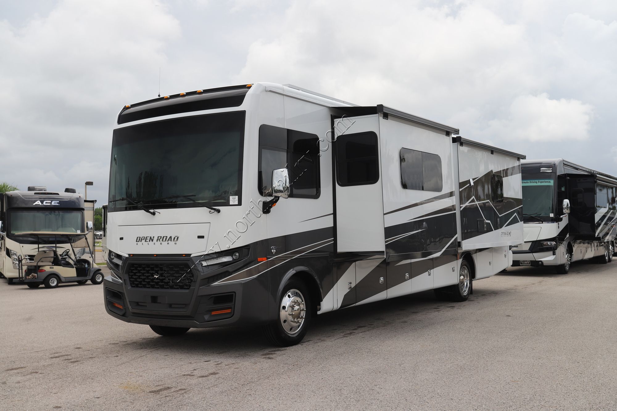 New 2026 Tiffin Motor Homes Allegro 34PA Class A  For Sale