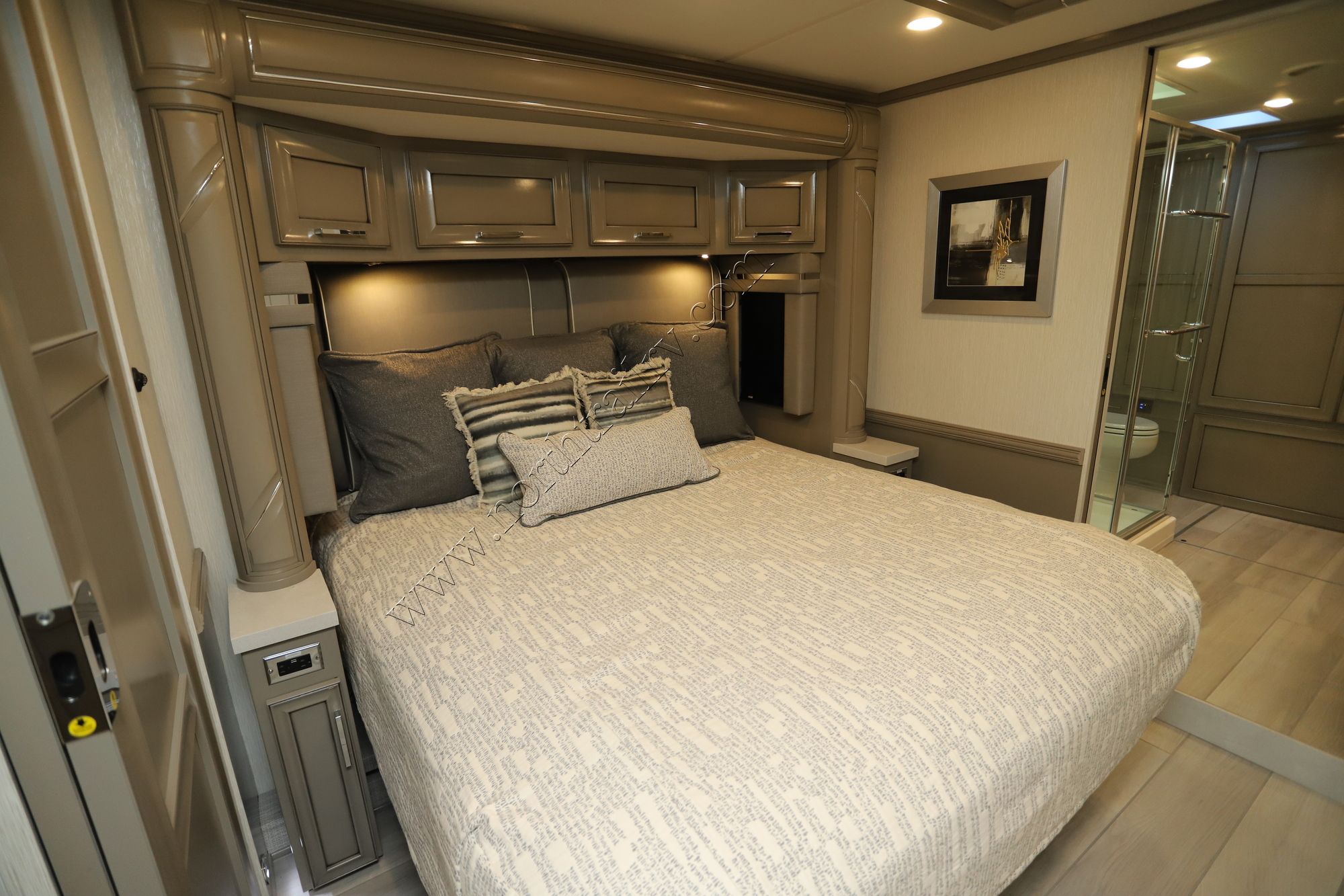 New 2026 Newmar Ventana 4369 Class A  For Sale