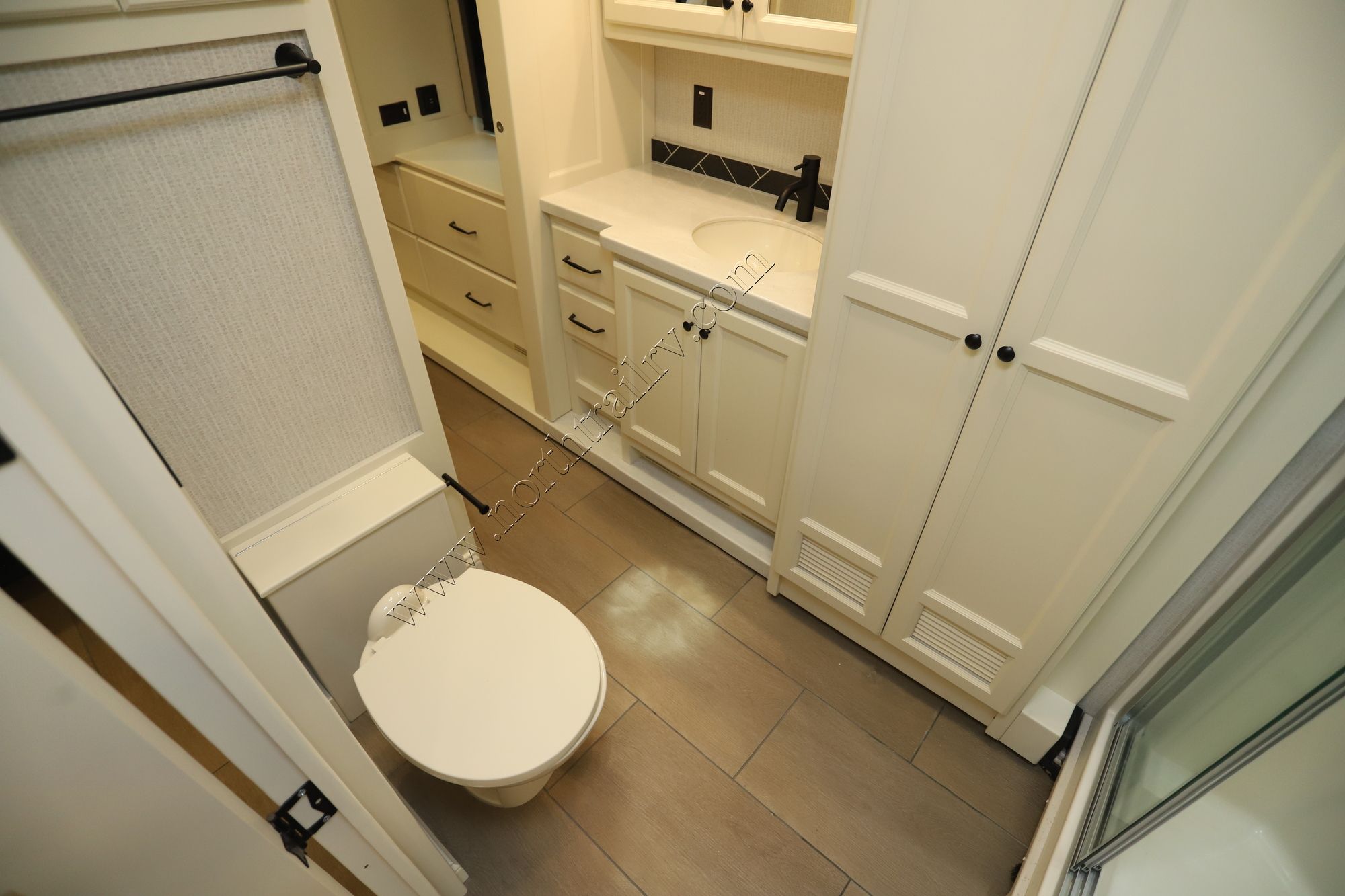 New 2026 Tiffin Motor Homes Allegro 34PA Class A  For Sale