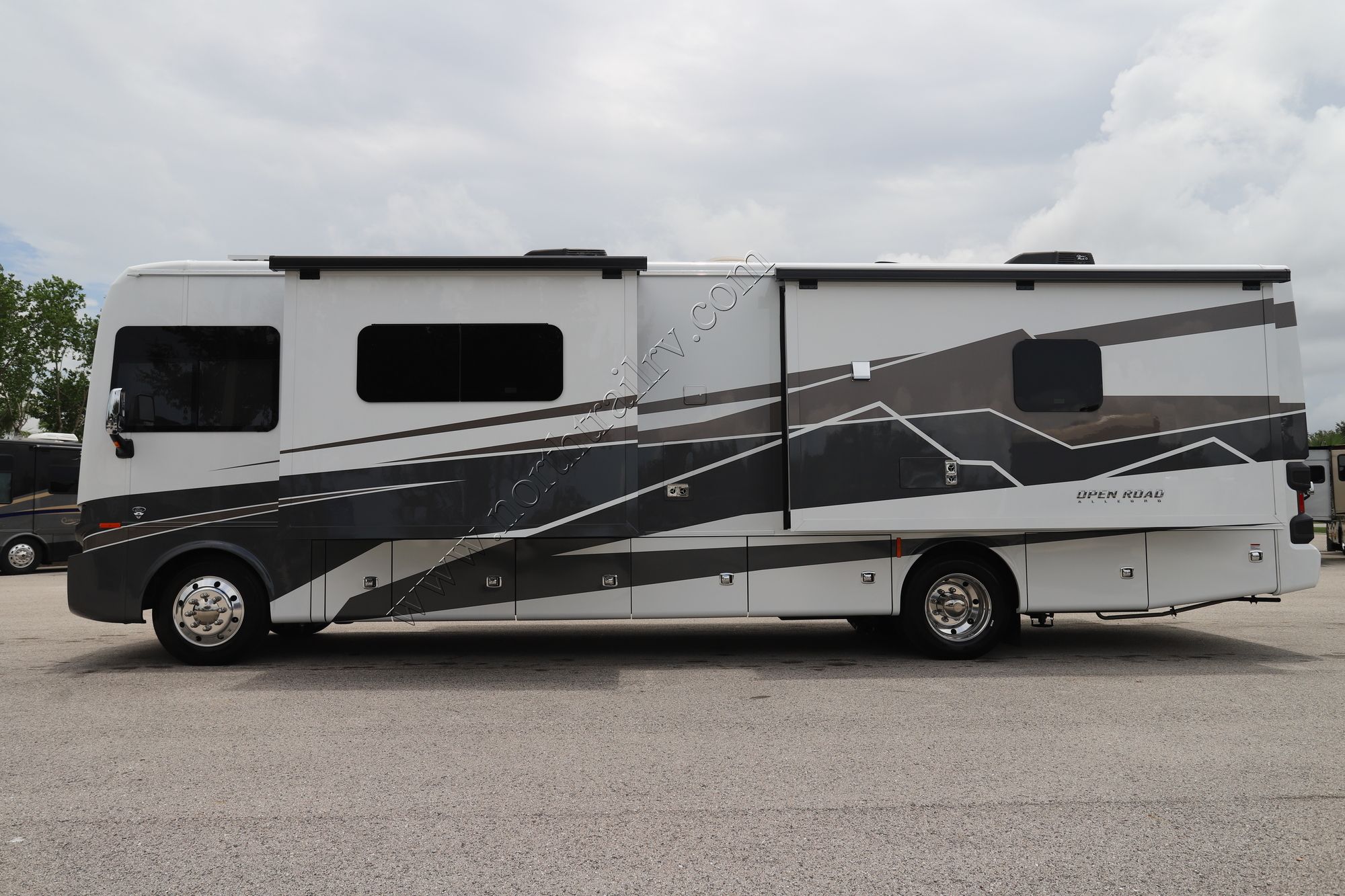 New 2026 Tiffin Motor Homes Allegro 34PA Class A  For Sale