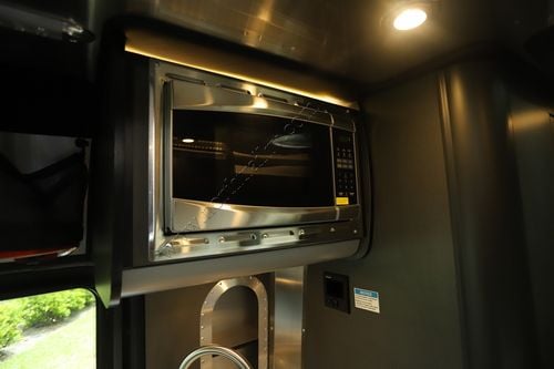 2026 Airstream Interstate 19X 