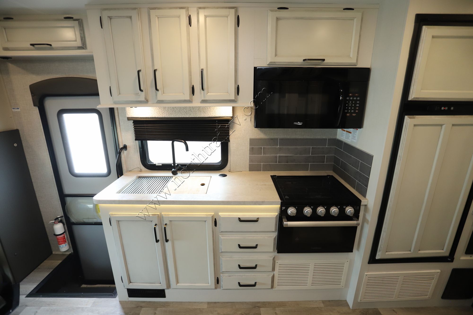 Used 2023 Entegra Odyssey 26M Class C  For Sale